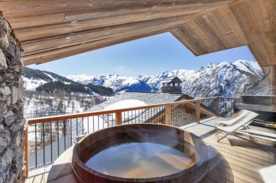 Chalet luxe avec jacuzzi