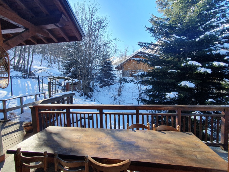 Chalet divisé en 2 appartements - Le Bettaix - Photo N°4